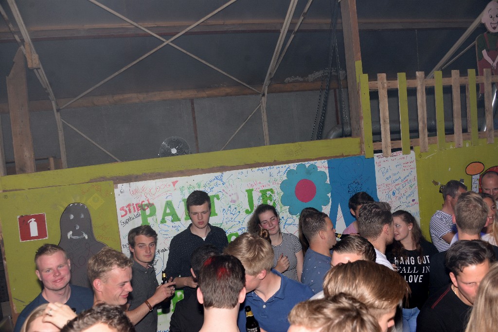 ../Images/Feest zonder naam 2019 181.jpg